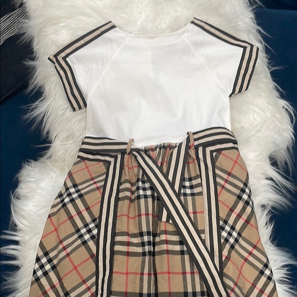 Stylish Plaid Dress with Belt
